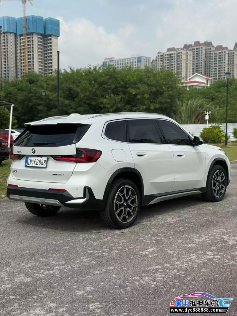 24年宝马X1轿车抵押车出售