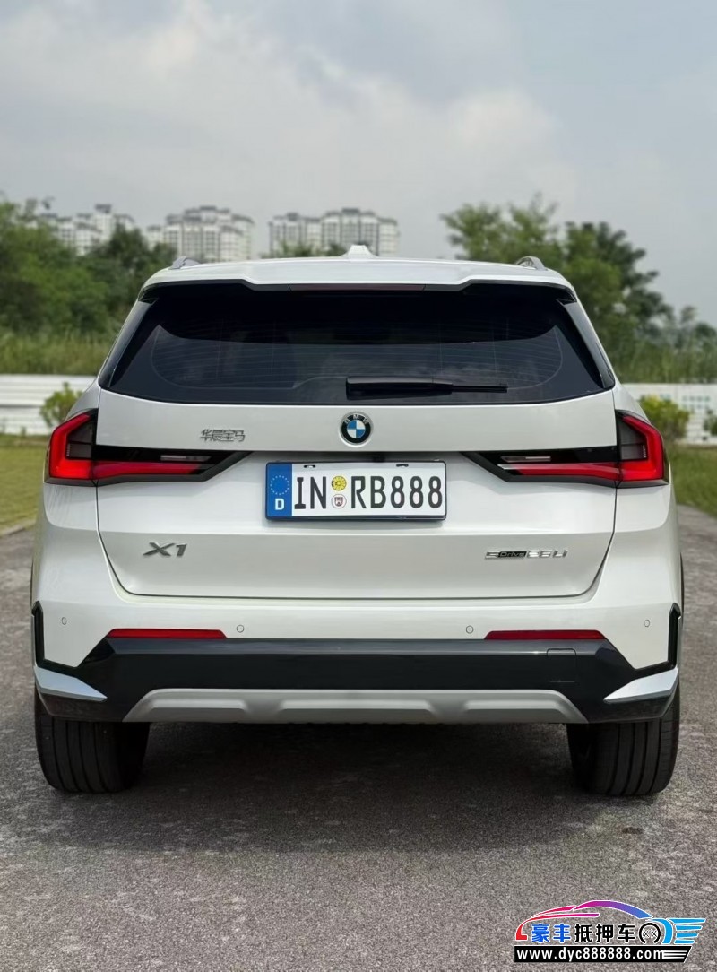 24年宝马X1轿车抵押车出售