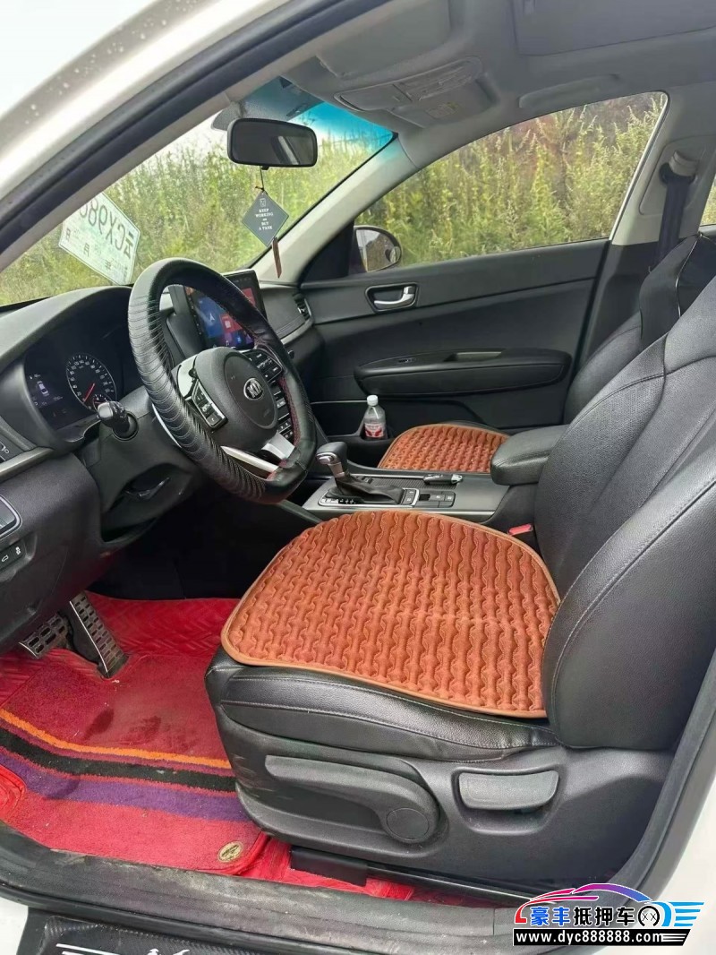 20年起亚K5轿车抵押车出售