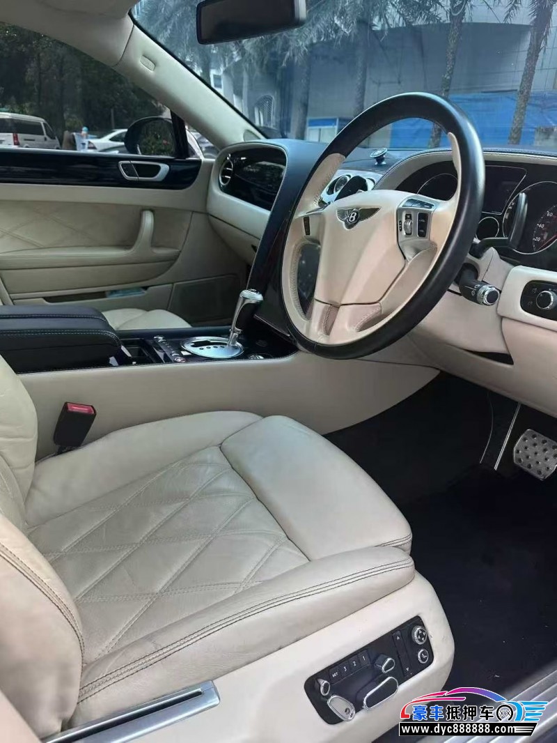 13年宾利飞驰轿车抵押车出售