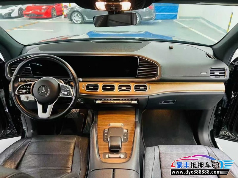 22年奔驰GLS轿车抵押车出售