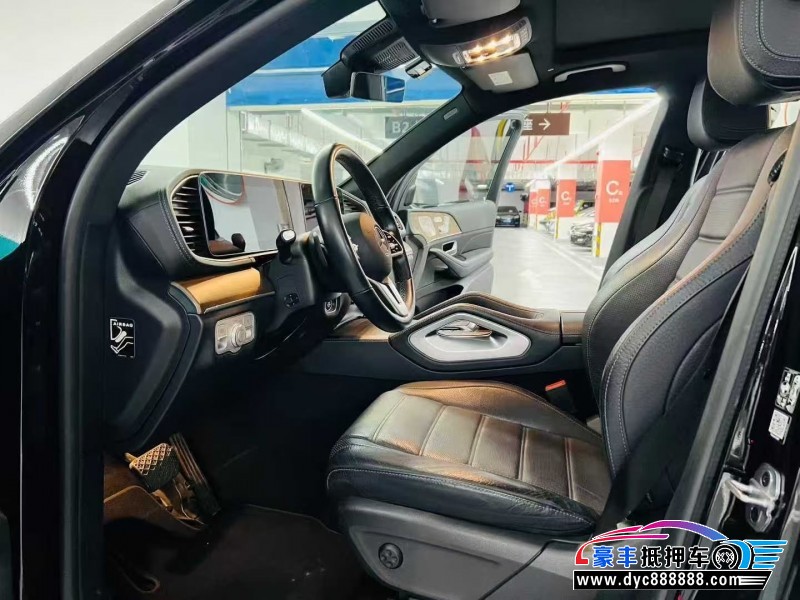 22年奔驰GLS轿车抵押车出售