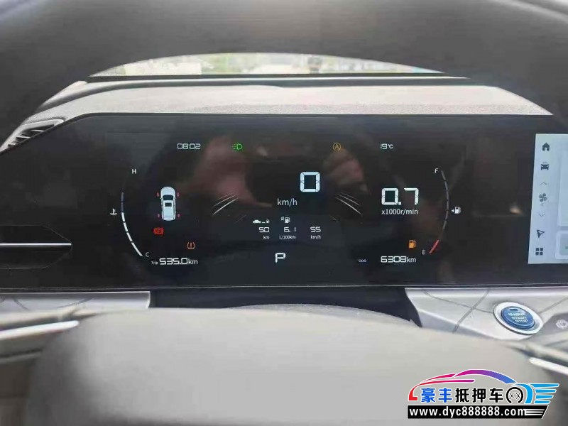 24年吉利豪越SUV抵押车出售