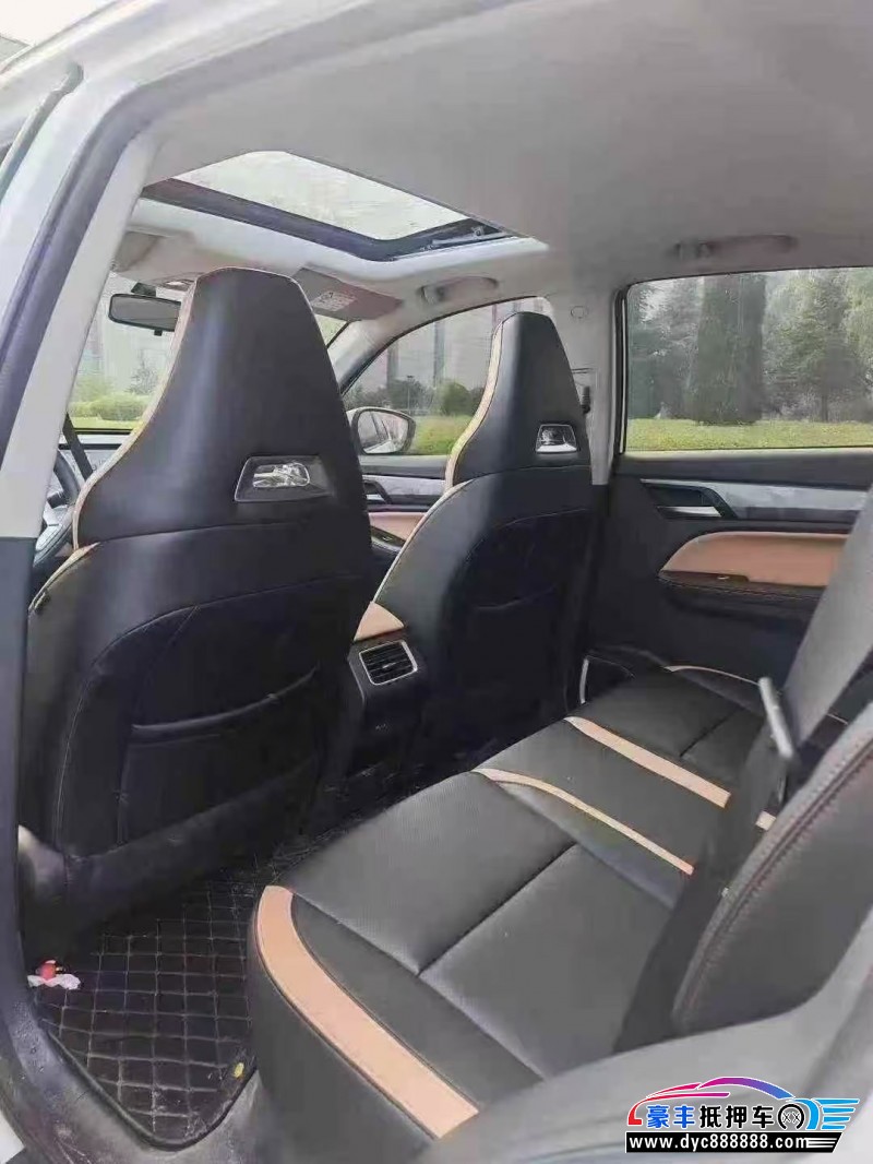 24年吉利豪越SUV抵押车出售