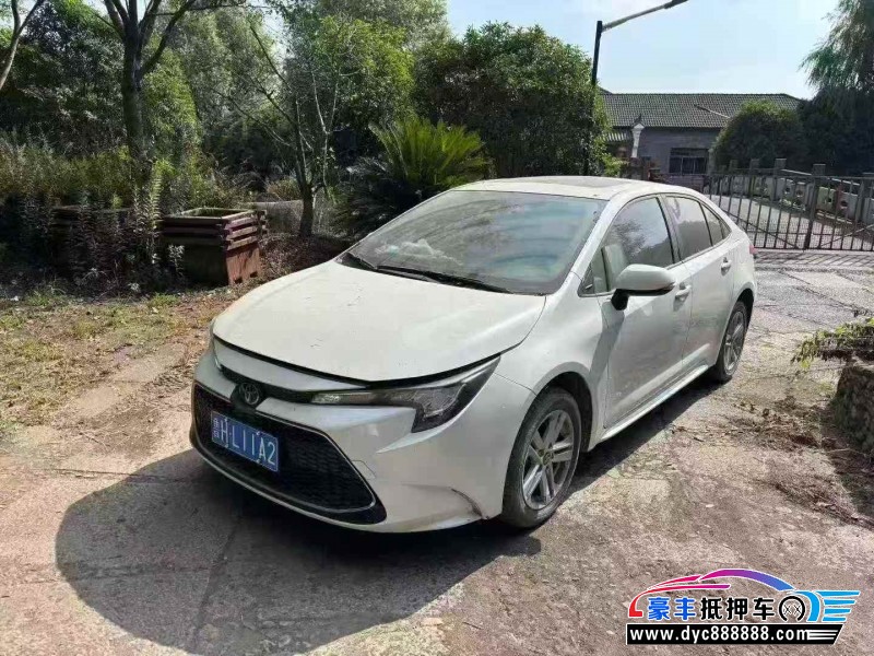 21年丰田雷凌轿车抵押车出售