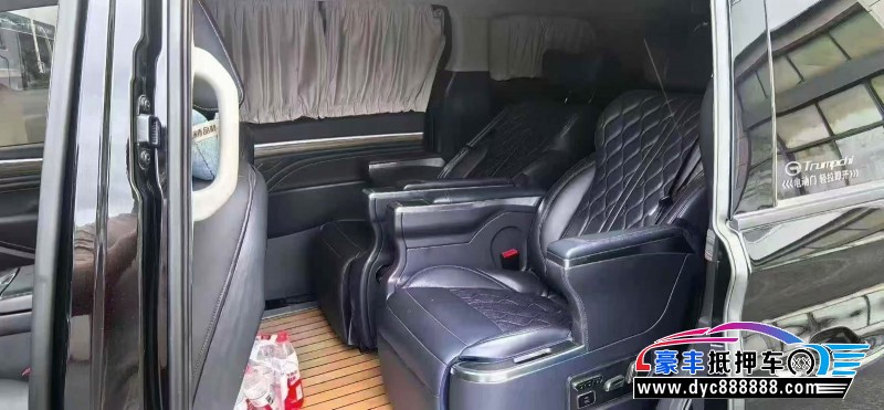 22年传祺M8轿车抵押车出售