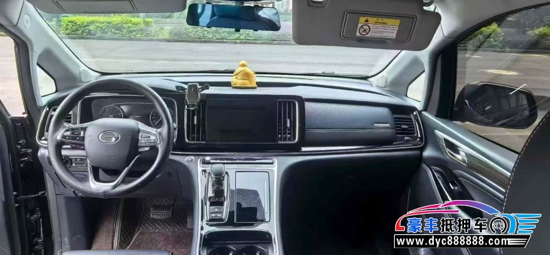 22年传祺M8轿车抵押车出售