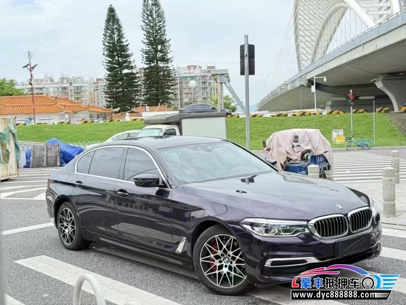 20年宝马5系轿车抵押车出售