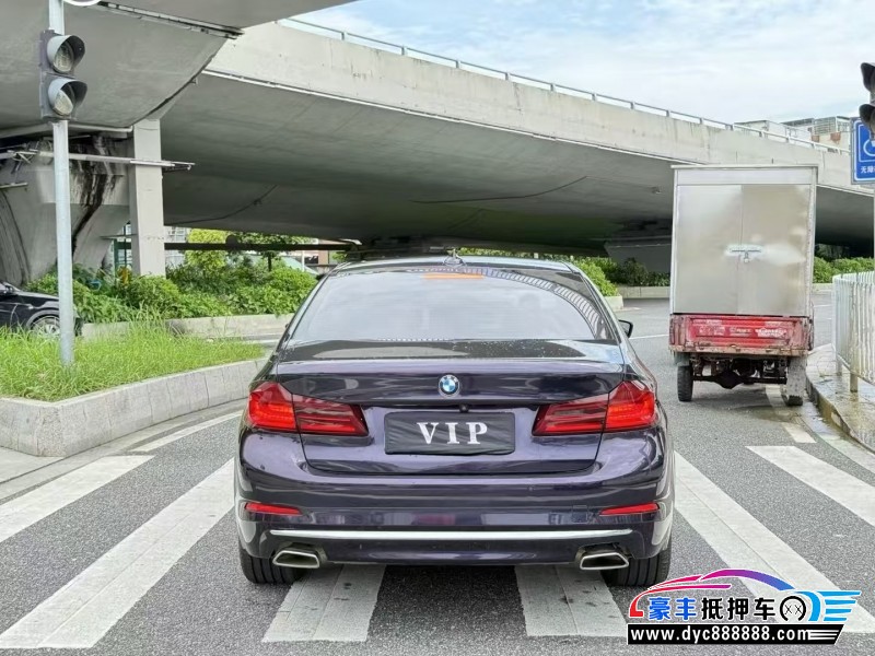 20年宝马5系轿车抵押车出售