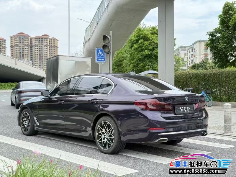 20年宝马5系轿车抵押车出售