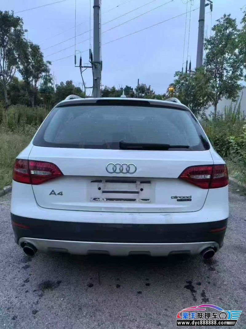 16年奥迪A4L轿车抵押车出售