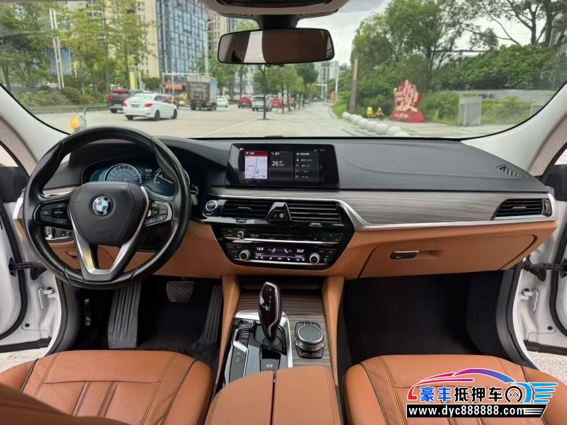 18年宝马6系GT轿车抵押车出售