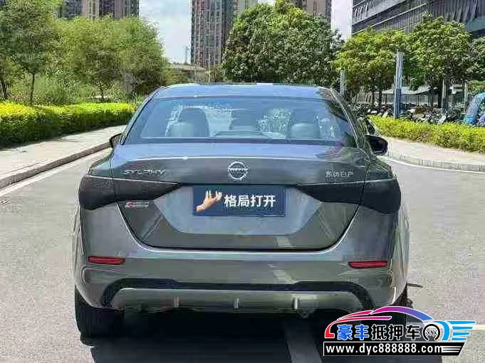 22年日产轩逸轿车抵押车出售