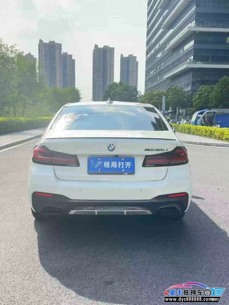 22年宝马5系轿车抵押车出售