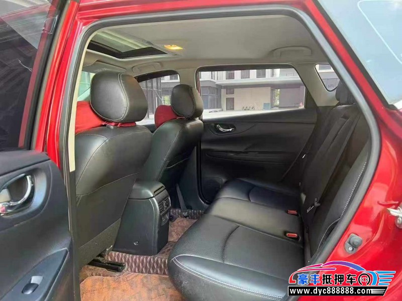 22年日产骐达轿车抵押车出售