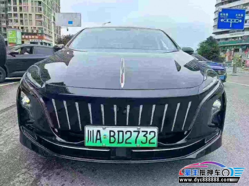 25年红旗EQM5轿车抵押车出售