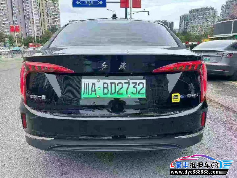 25年红旗EQM5轿车抵押车出售