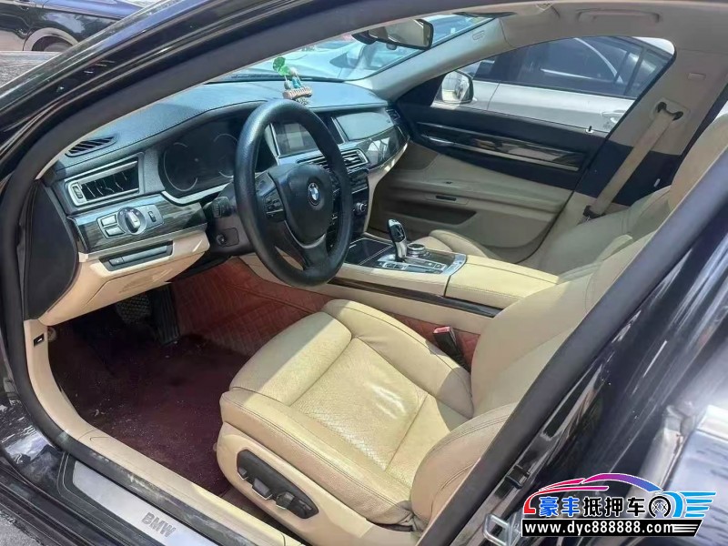 14年宝马7系轿车抵押车出售