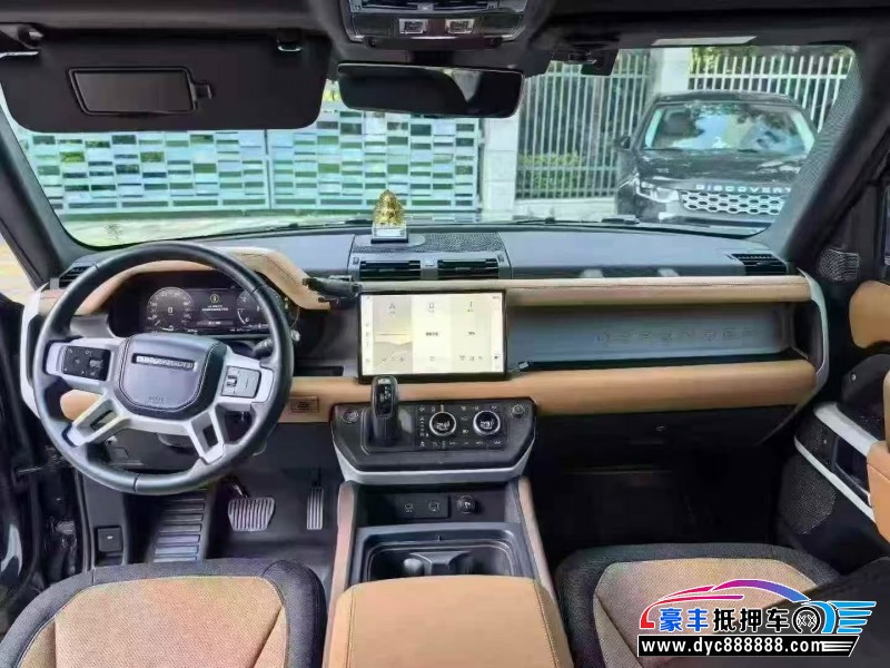 23年路虎卫士轿车抵押车出售