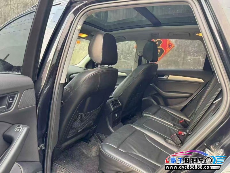 16年奥迪Q5轿车抵押车出售