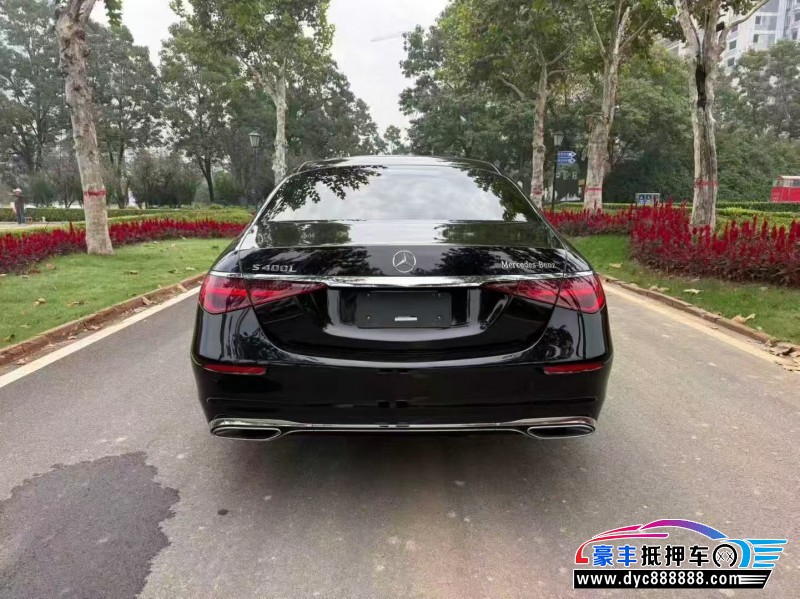 23年奔驰S轿车抵押车出售