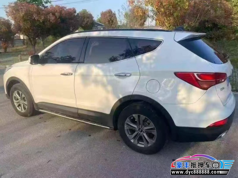 15年现代圣达菲轿车抵押车出售