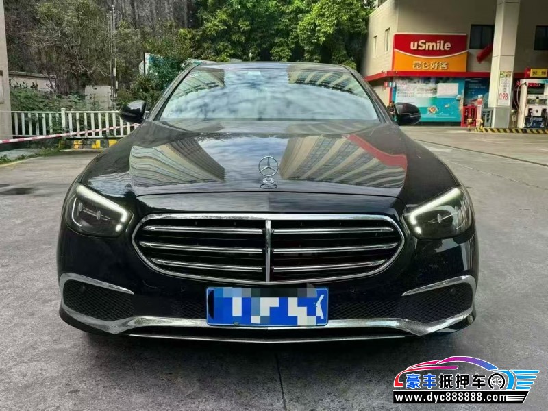 23年奔驰E轿车抵押车出售