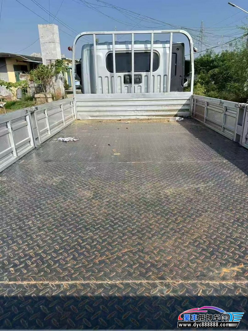 24年东风多利卡轿车抵押车出售