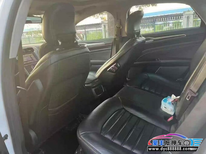 13年福特蒙迪欧轿车抵押车出售