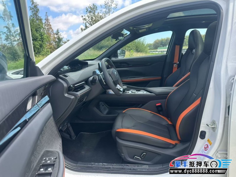 25年长安长安UNI轿车抵押车出售