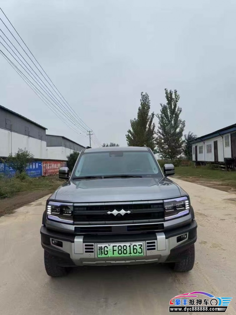 24年方程豹5轿车抵押车出售