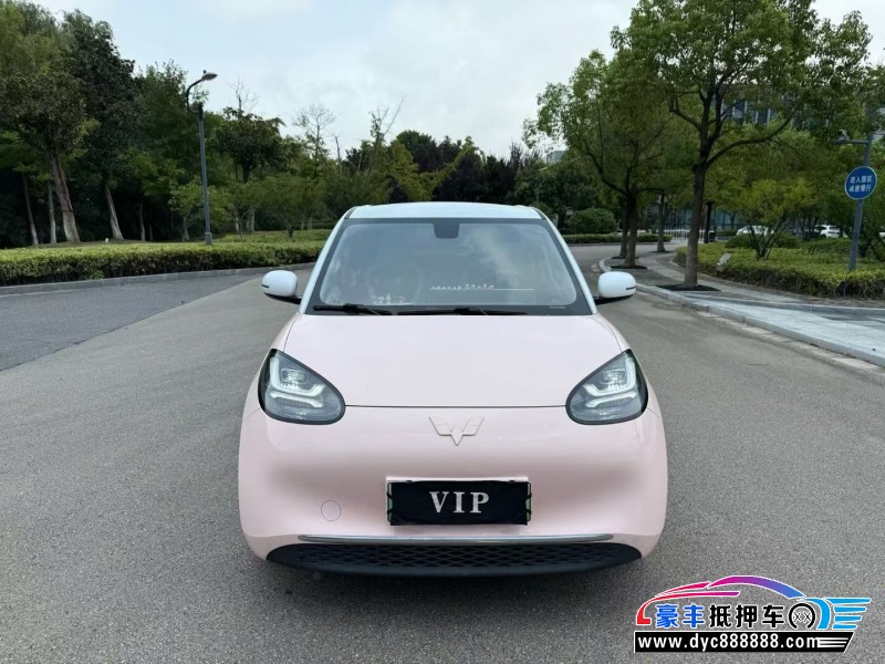 23年五菱缤果轿车抵押车出售