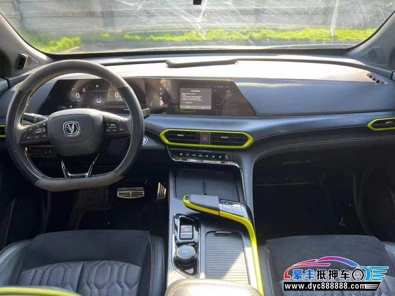 21年长安UN-T轿车抵押车出售