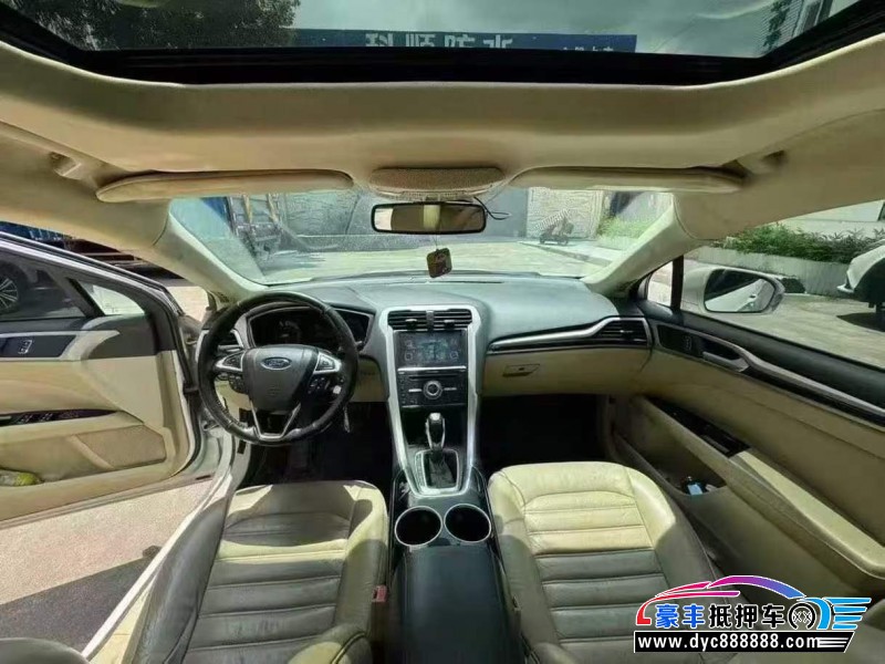 13年福特蒙迪欧轿车抵押车出售