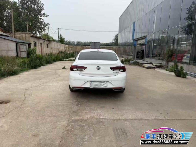 22年别克君威轿车抵押车出售