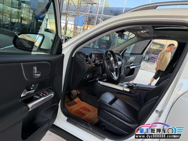 20年奔驰GLB轿车抵押车出售