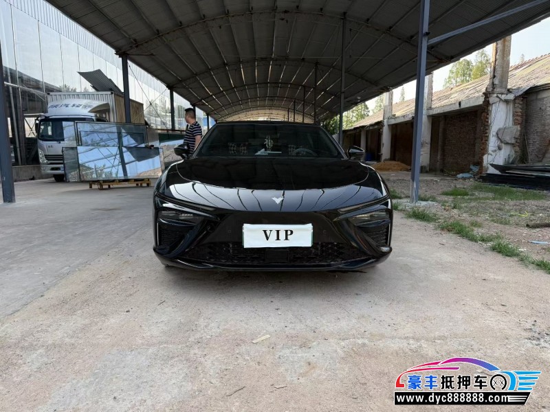 24年哪吒S轿车抵押车出售