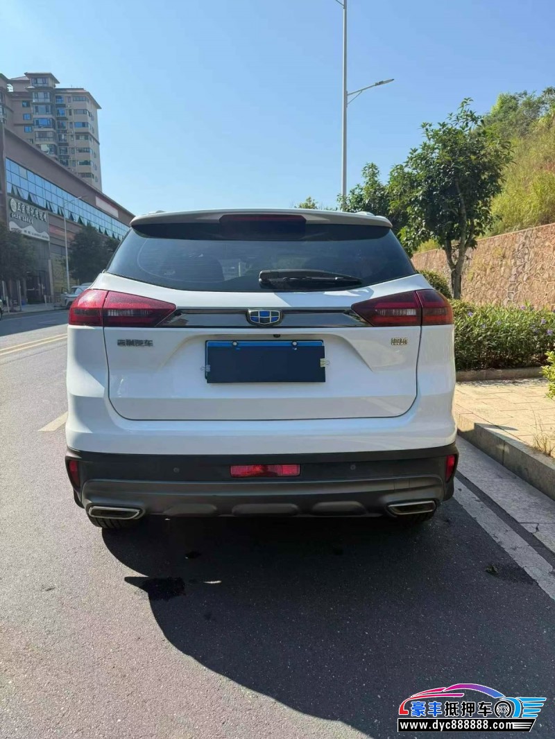 20年吉利博越轿车抵押车出售