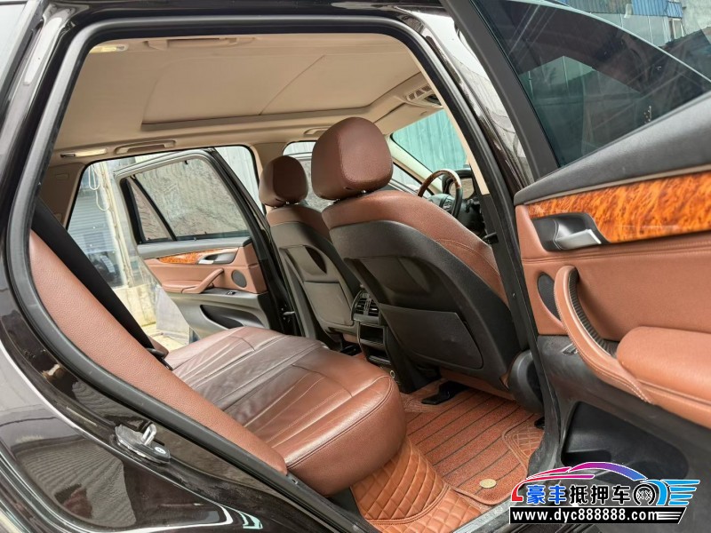 18年宝马X5轿车抵押车出售