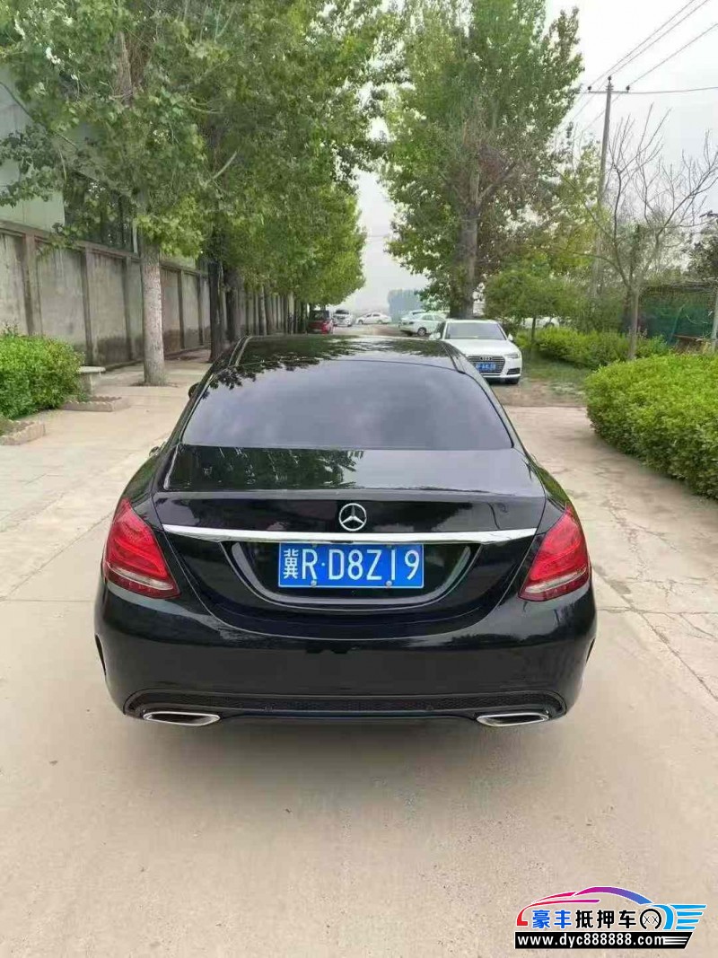 18年奔驰C轿车抵押车出售