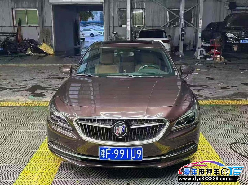 18年别克君越轿车抵押车出售