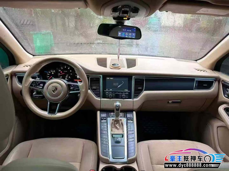 16年保时捷Macan迈凯轿车抵押车出售