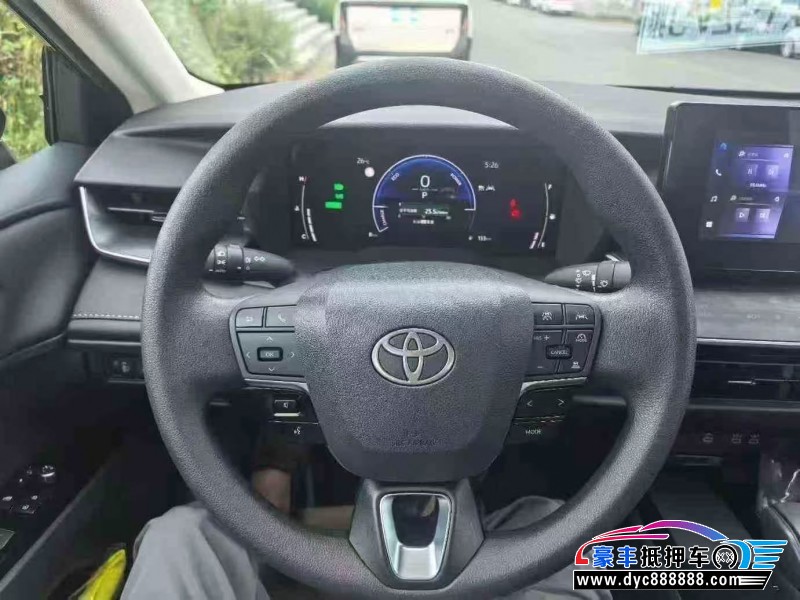 25年丰田凯美瑞轿车抵押车出售