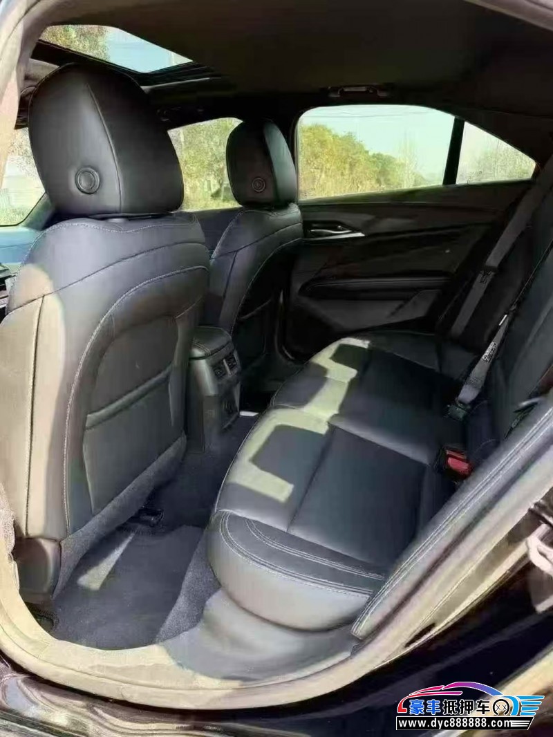 23年凯迪拉克CT4轿车抵押车出售