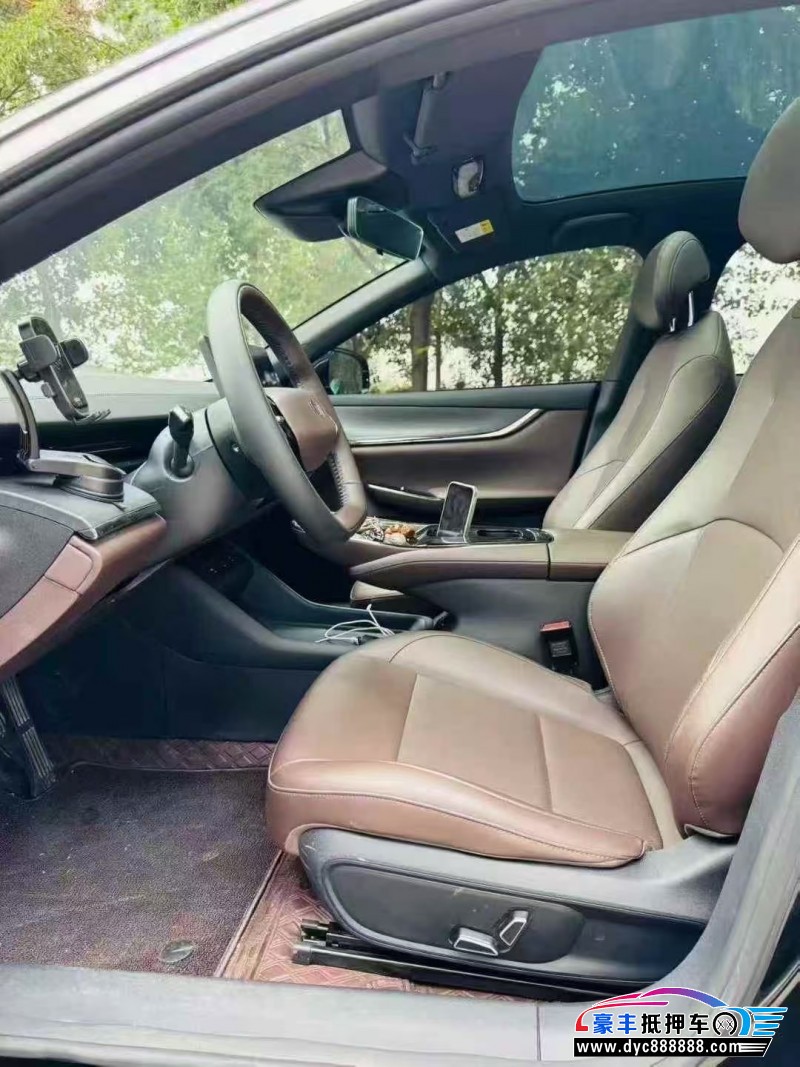 25年长安启源A07轿车抵押车出售