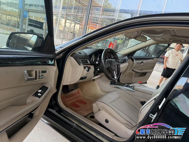 15年奔驰E轿车抵押车出售