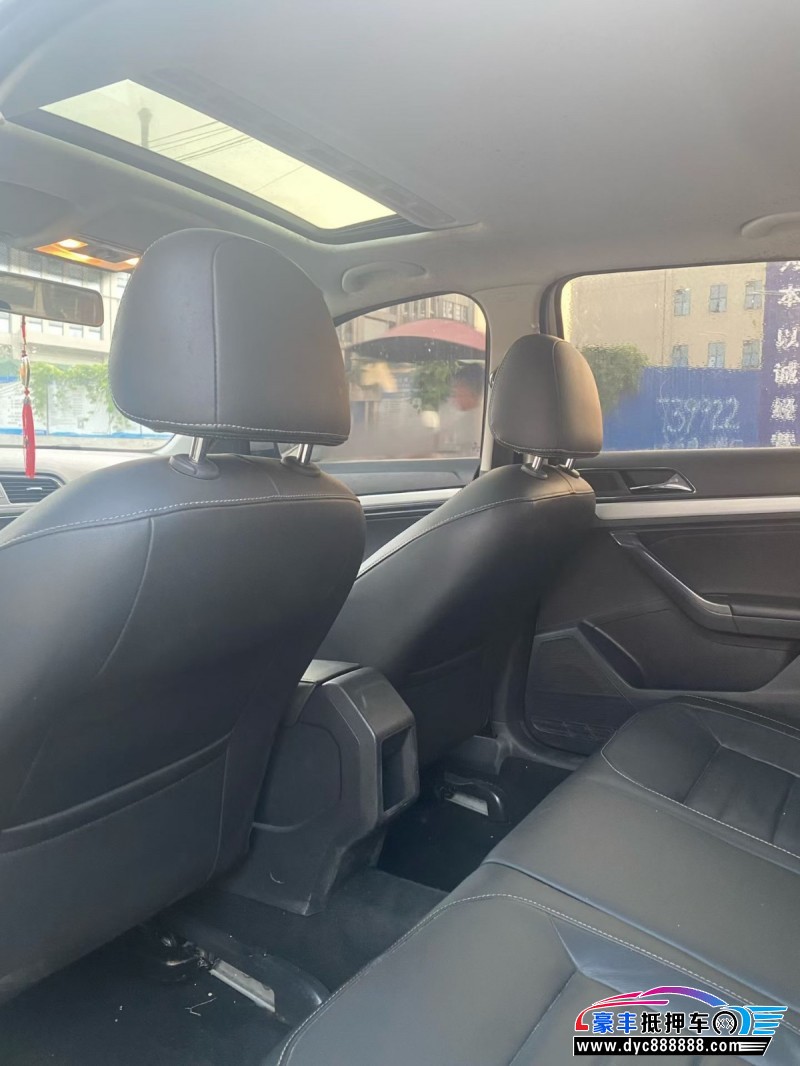 18年大众朗行轿车抵押车出售