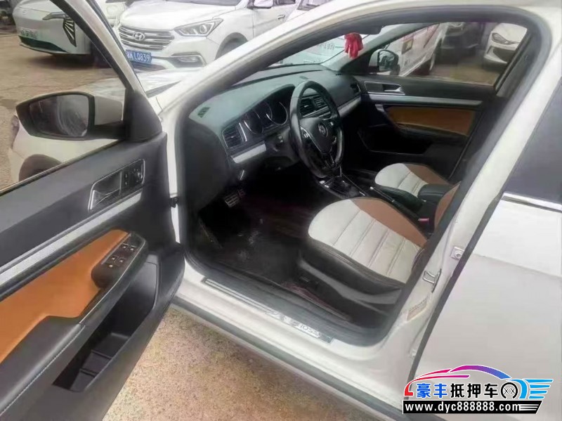 18年大众郎境轿车抵押车出售