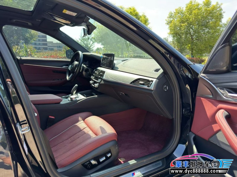 23年宝马5系轿车抵押车出售