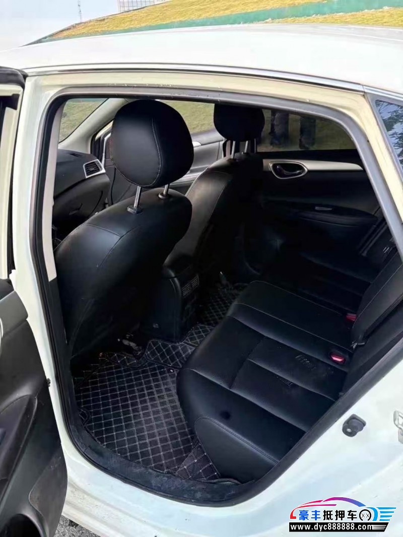 23年日产轩逸轿车抵押车出售